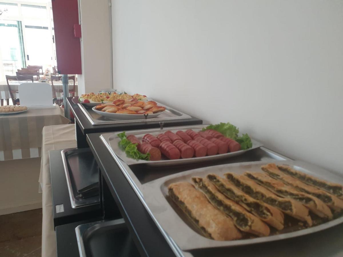 Hotel Tourist Meuble 里米尼 外观 照片